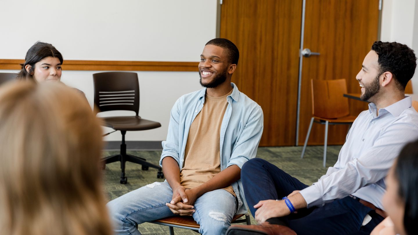 Supportive group therapy at outpatient rehab in Atlanta.